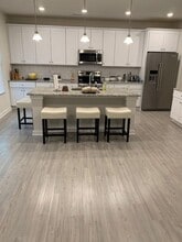 639 Old Little Rock Rd in Charlotte, NC - Foto de edificio - Building Photo