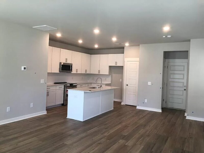2292 Hospitality Ln in Murfreesboro, TN - Building Photo