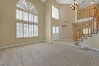 29 Crown Valley Dr in Henderson, NV - Building Photo - Building Photo