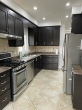 276 Countrystone Crescent in Kitchener, ON - Building Photo - Building Photo