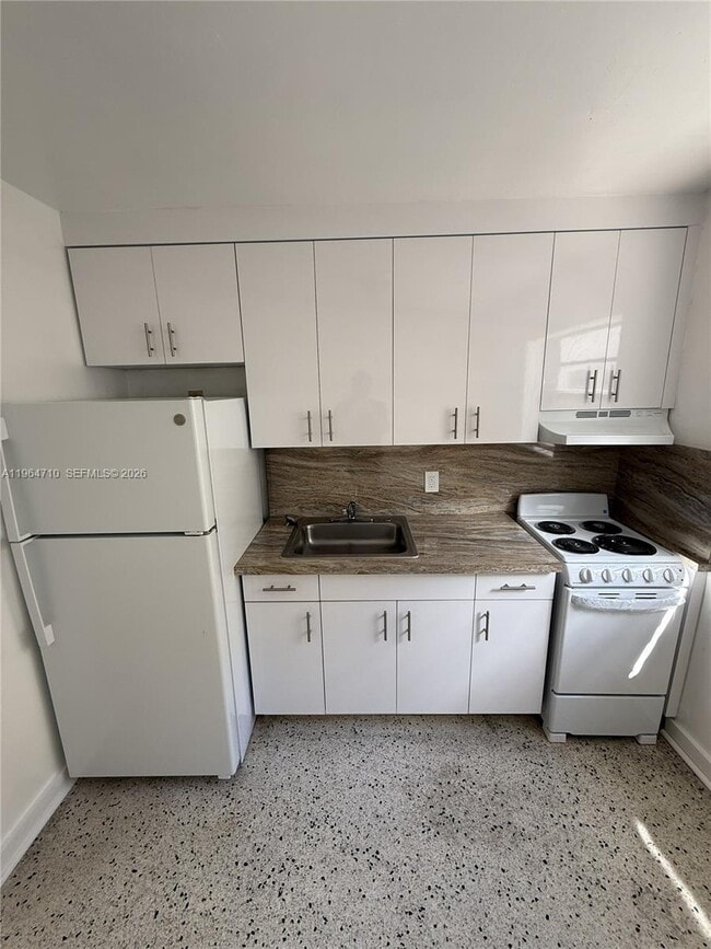 property at 926 NW 5th St