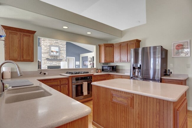 10503 E Meadow Run in Parker, CO - Foto de edificio - Building Photo