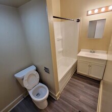 2041 Southeastern Ave in Indianapolis, IN - Building Photo - Building Photo