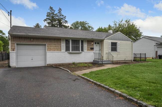 property at 22 Heath Ln