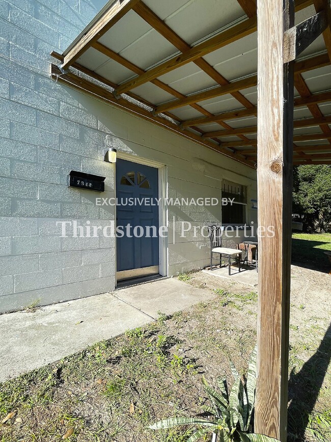 7318 Smyrna St in Jacksonville, FL - Building Photo - Building Photo