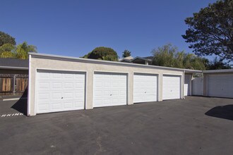 North Vulcan in Encinitas, CA - Building Photo - Building Photo