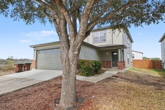 7403 Branching Elm in San Antonio, TX - Building Photo - Building Photo