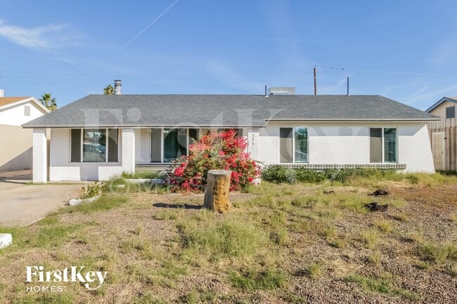 property at 507 S Rogers