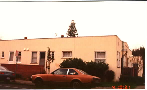 1542 Berkeley Way in Berkeley, CA - Building Photo