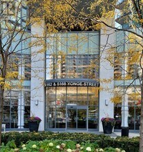 5168 Yonge St in Toronto, ON - Building Photo - Building Photo