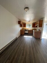 1912 Dawn Ct in Klamath Falls, OR - Building Photo - Building Photo