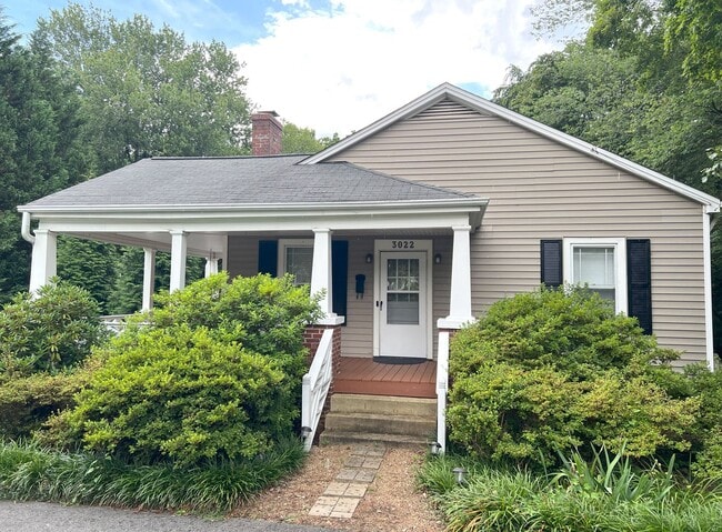 3022 Polo Rd in Winston-Salem, NC - Building Photo - Building Photo