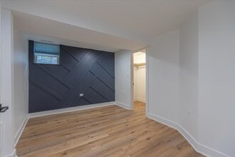 1624 W Beach Ave, Unit G in Chicago, IL - Foto de edificio - Building Photo