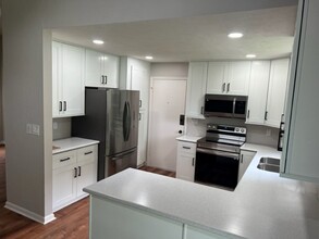 6613 NW 30th Terrace in Gainesville, FL - Building Photo - Building Photo