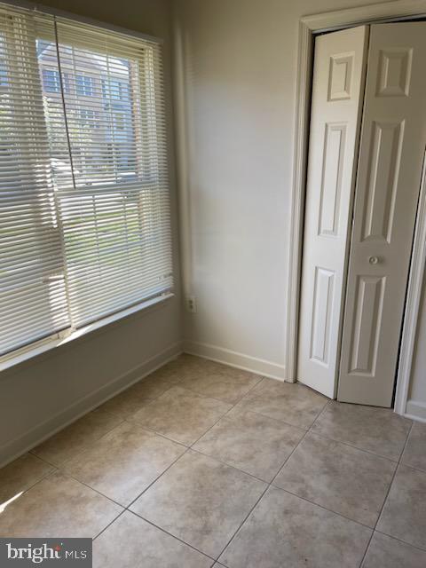 5516 Sully Lake Dr in Centreville, VA - Building Photo - Building Photo
