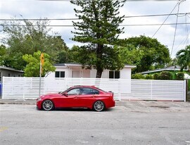 5715 NW 6th Ave in Miami, FL - Building Photo