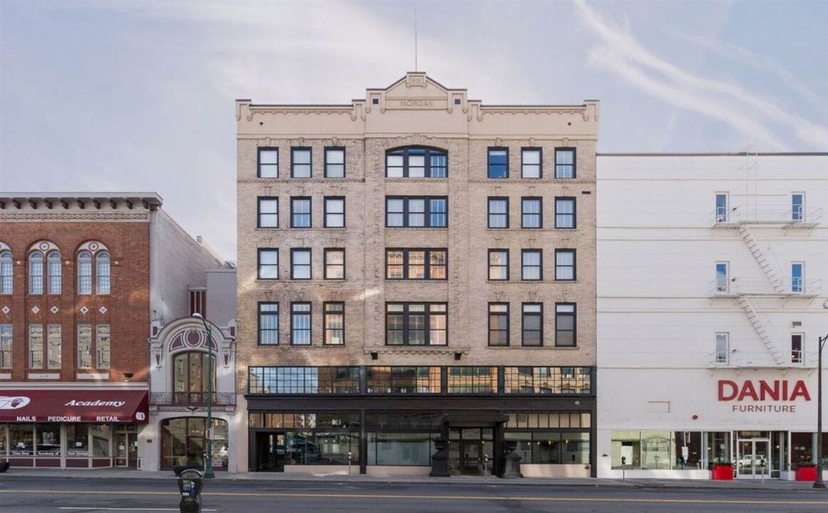 315 W Riverside in Spokane, WA - Building Photo