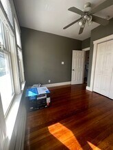 291 Dorchester St, Unit 3 in Boston, MA - Building Photo - Building Photo