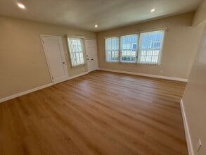 1006-1008 W Glenoaks Blvd in Glendale, CA - Building Photo - Building Photo