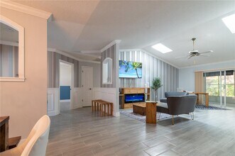 6908 Arbor Oaks Cir in Bradenton, FL - Building Photo - Building Photo