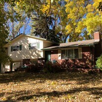 2721 Meadowlark Ave in Fort Collins, CO - Building Photo