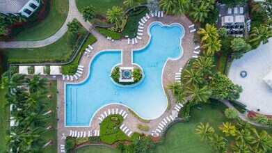 9615 Shepard Pl in Wellington, FL - Building Photo - Building Photo