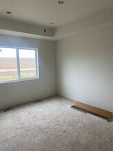 84 Huntington Dr in Iowa City, IA - Building Photo - Building Photo