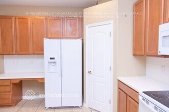 19036 Fishermans Bend Dr in Lutz, FL - Foto de edificio - Building Photo