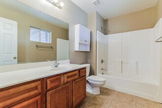3550 N Zapotec Ave in Eloy, AZ - Building Photo - Building Photo