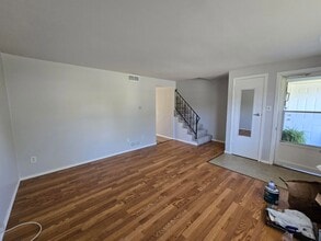501 W Farragut St in Crown Point, IN - Building Photo - Building Photo