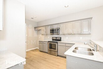 9935 Rio Doso Dr in Dallas, TX - Building Photo - Building Photo