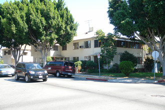 600-610 E Lexington Dr in Glendale, CA - Building Photo - Building Photo