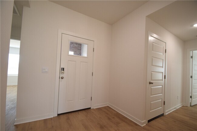 557 Colorado St in Farmington, AR - Building Photo - Building Photo