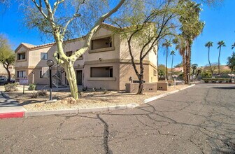 1287 N Alma School Rd in Chandler, AZ - Building Photo - Building Photo
