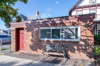 15 N Buckhout St in Irvington, NY - Building Photo - Building Photo