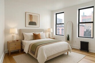 274 Mott St, Unit 2F in New York, NY - Building Photo - Building Photo