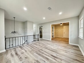 908 Pinecrest Cove in Forest Park, GA - Building Photo - Building Photo