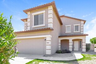 13045 W Columbine Dr in El Mirage, AZ - Building Photo