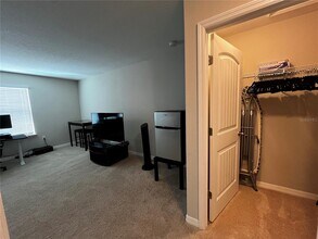 2166 J Lawson Blvd in Orlando, FL - Building Photo - Building Photo