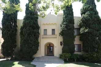 151 N Swall Dr in Beverly Hills, CA - Building Photo - Building Photo