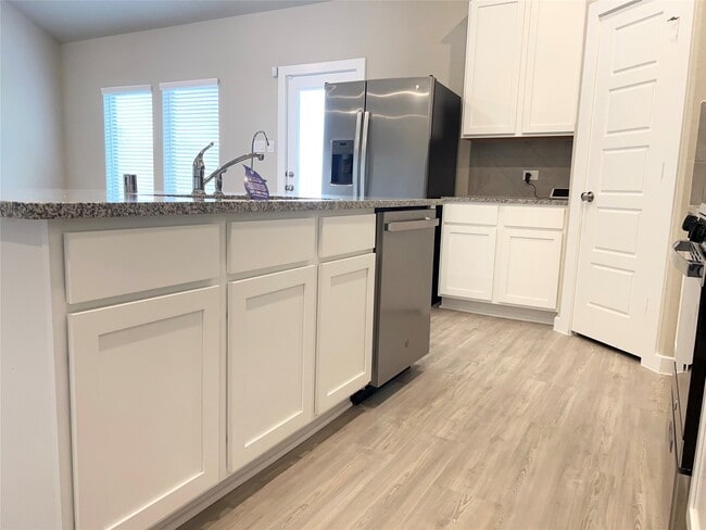 22073 Juniper Crossing Dr