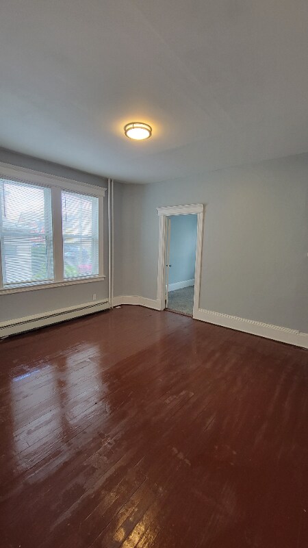 21-23-23 Ellsworth St in Hartford, CT - Foto de edificio - Building Photo