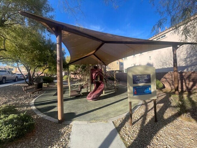 7740 Peaceful Trellis Dr in Las Vegas, NV - Building Photo - Building Photo