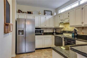 669 Magnolia Ln in Nashville, TN - Building Photo - Building Photo
