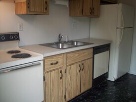 2512 Elmwood Pkwy in Arnold, MO - Building Photo