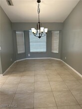 9750 Country Oaks Dr in Ft. Myers, FL - Building Photo - Building Photo