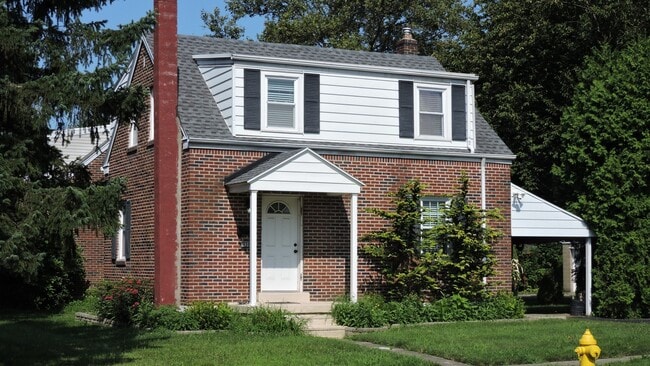 property at 1939 E Jonathan St