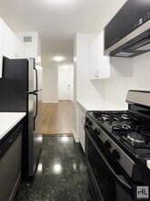 EAST 56 STREET in New York, NY - Building Photo - Building Photo