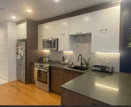 5814 De Bordeaux Rue in Montréal, QC - Building Photo - Building Photo