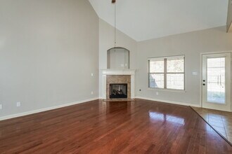 15 Willow Springs Ln in Oakland, TN - Building Photo - Building Photo